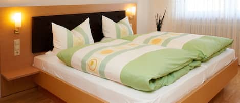 2 Schlafzimmer, WLAN, BettwÀsche