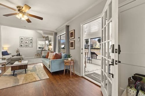 Tulsa Expo~Firepit~ Midtown Home