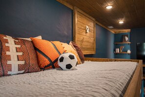 3 chambres, bureau, fer et planche à repasser, Wi-Fi gratuit