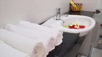 Standard Double Room, City View | Bathroom sink