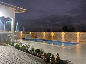 Xalet clàssic, vistes a la muntanya | Habitacions insonoritzades, wifi gratuïta i roba de llit 