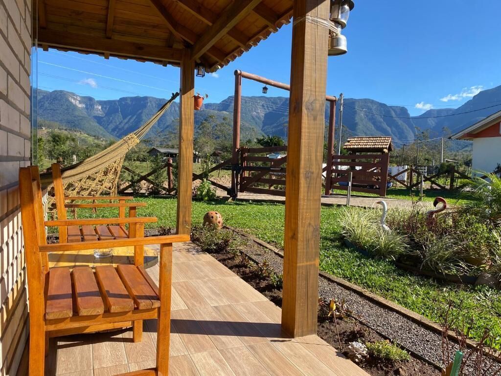 Soundproofing, free WiFi, bed sheets