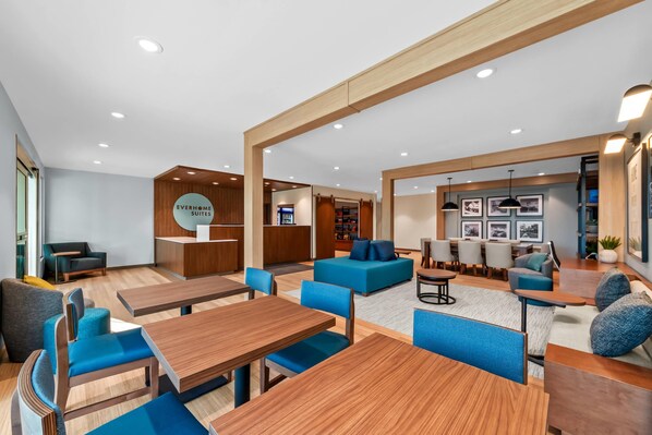 Lobby - Everhome Suites San Antonio Lackland Near Seaworld (San Antonio)