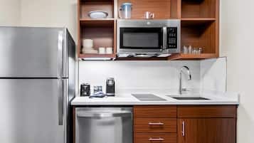 Standard Room, 2 Queen Beds, Non Smoking | Free WiFi