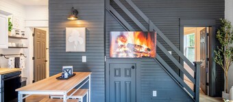 Peaceful 2BR Forest Cabin Near Ark W/Fire Pit, Deck & Vaulted Ceilings