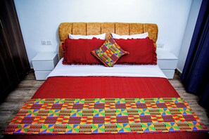 8 dormitorios, tabla de planchar con plancha, wifi gratis y ropa de cama