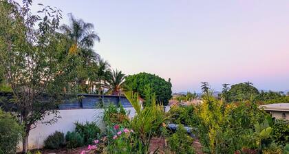 Fallbrook Oasis - Family and dog retreat