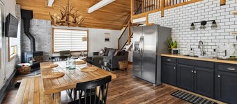 Cozy Chalet in Pocono Lake.