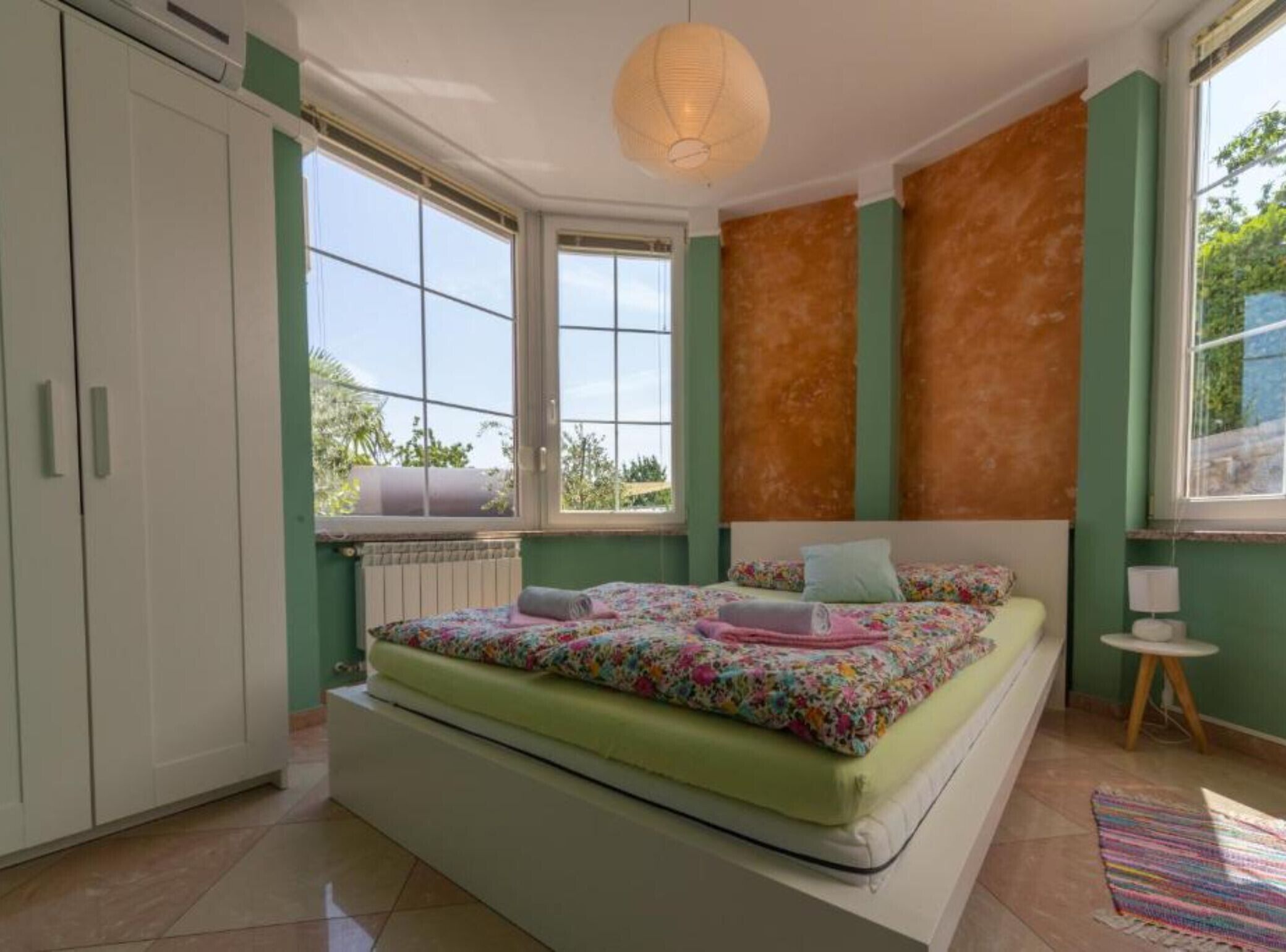 2 habitaciones, internet y ropa de cama 