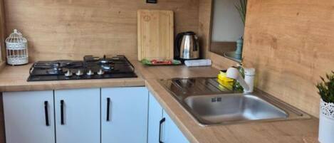 Fridge, microwave, coffee/tea maker