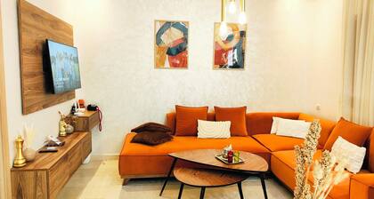 Cozy Apartment with Moroccan Soul