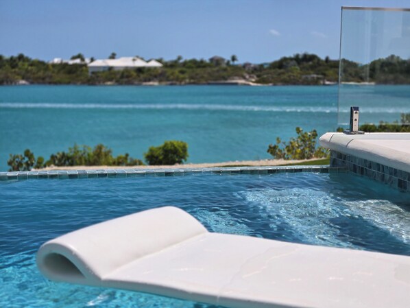 Alberca al aire libre 