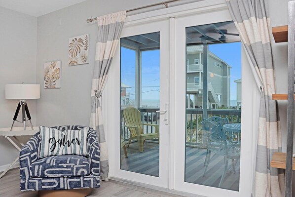 Living area - Casita Azul (Port St. Joe)