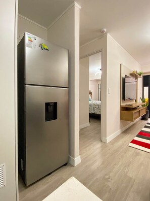 1 Schlafzimmer, Zimmersafe, Schreibtisch, Bügeleisen/Bügelbrett