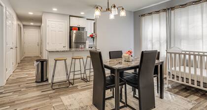 13 Mi to Gillette Stadium: Pet-Friendly Apt!