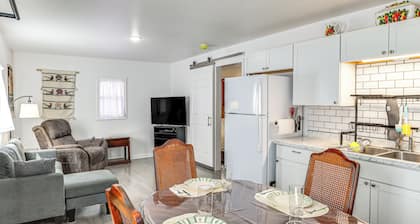 < 1 Mi to ENMU: Pet-Friendly Home in Portales!