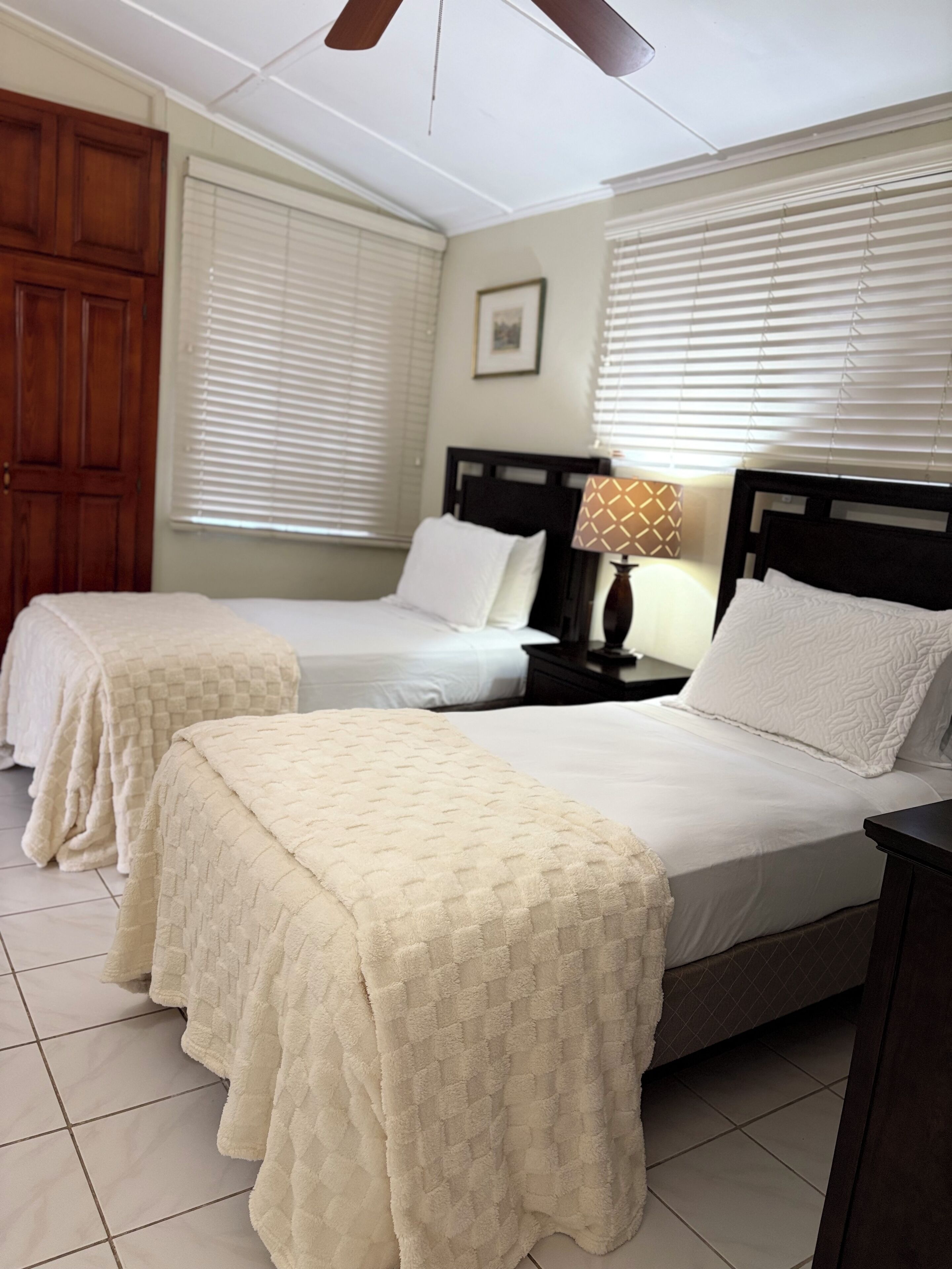 2 bedrooms, iron/ironing board, WiFi, bed sheets