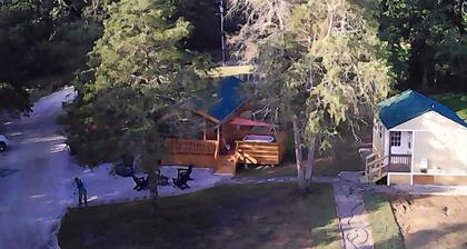 Flint Rock Cabins - The Arrow
