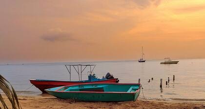 Your Home Away from Home in Roatan West End
