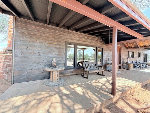 2 Acre Cozy Rim Country Escape