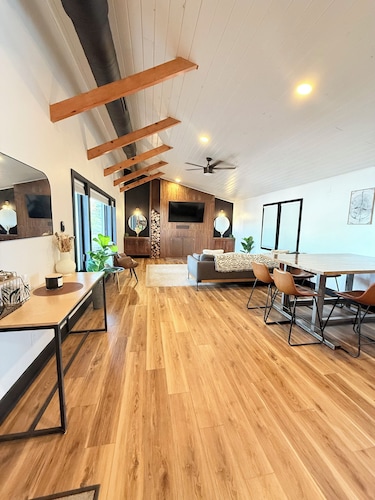 2 Acre Cozy Rim Country Escape