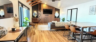 2 Acre Cozy Rim Country Escape