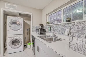 Microwave, oven, stovetop, dishwasher