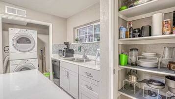 Microwave, oven, stovetop, dishwasher