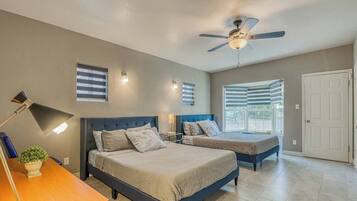 4 bedrooms, desk, iron/ironing board, travel crib