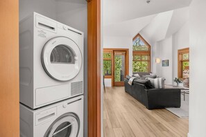 Exterior - Capitol Peak B3319 (Snowmass Village)