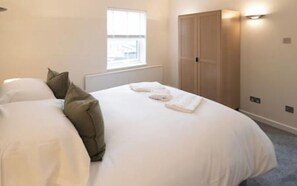 2 chambres, Wi-Fi gratuit, draps fournis