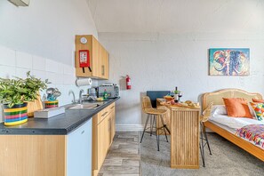 Interior - Chester Heights by Guestz (Chester)