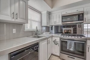 Microwave, oven, stovetop, dishwasher