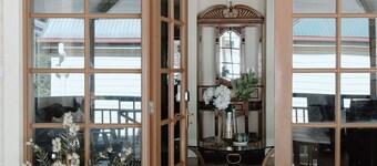 Grand Queenslander Retreat Between Montville & Maleny