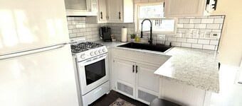 Charming tiny home in wonderful private community, Eagle Lake
