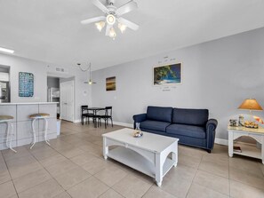 Condo, Multiple Beds (Celadon 203) | Living area