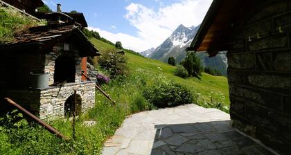 Mayen Motau - Retour à l'essentiel | La Forclaz