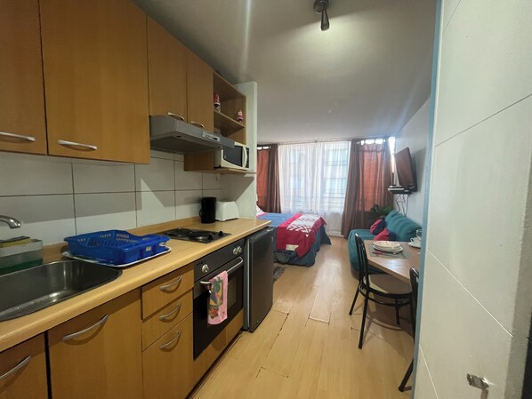 Microwave, oven, stovetop