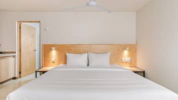 Comfort Apartment | Desk, laptop workspace, iron/ironing board, free WiFi