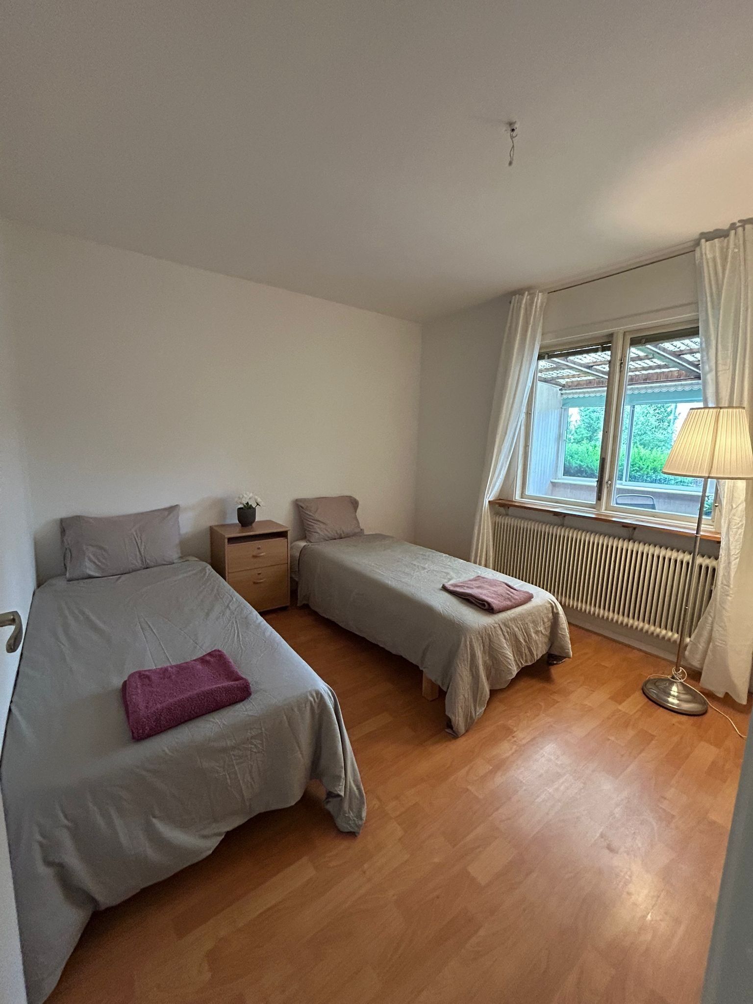 3 sovrum, strykjärn/strykbräda och sängkläder