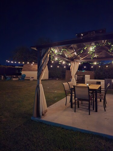 Boho home Near Lackland + SeaWorld + Kids Room