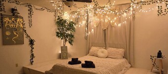 Boho home Near Lackland + SeaWorld + Kids Room