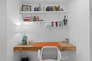 House, Multiple Beds (Smyrna Sol) | Interior