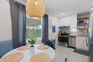 Maison, plusieurs lits (Smyrna Sol) | Cuisine privée