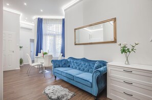 Smart TV - Quiet Downtown Haven@Szimpla. A/C and Free parking (Budapest)