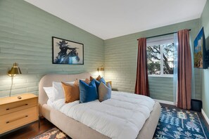 4 Schlafzimmer, Bügeleisen/Bügelbrett, kostenloses WLAN, Bettwäsche