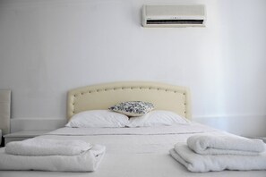Deluxe Room | Free WiFi