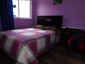 4 bedrooms, free WiFi, bed sheets