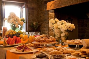 Desayuno buffet incluido todos los días