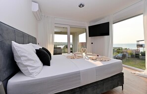 4 dormitoris, un bressol de viatge, wifi gratuïta i roba de llit